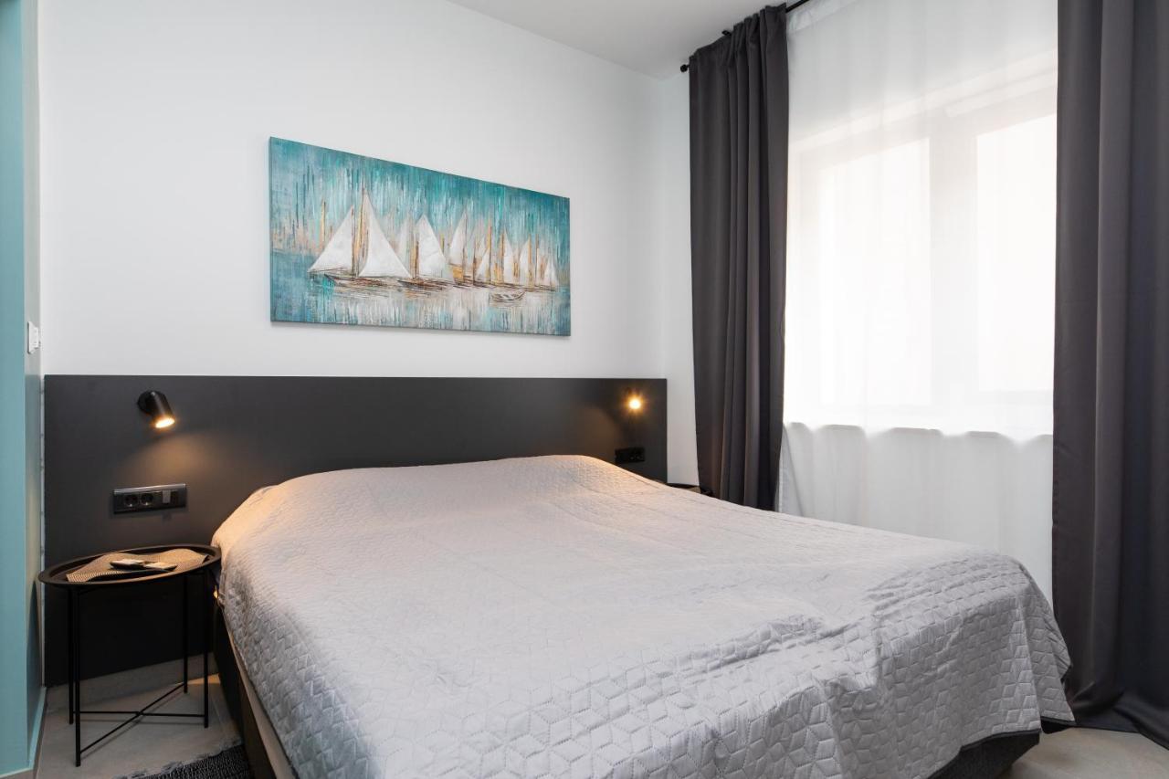 Apartment Sanja Postira